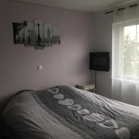 דירות מץ 2 Pieces - Quartier Calme - Parking Gratuit מראה חיצוני תמונה
